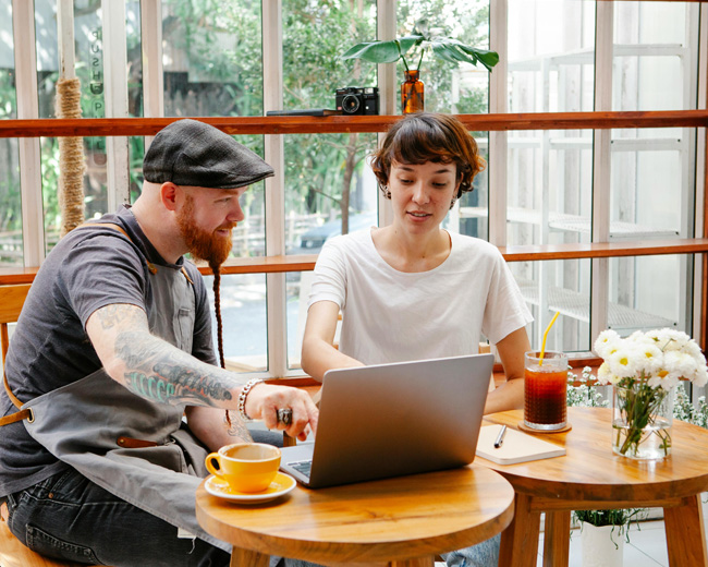7 Ways Small Businesses Can Benefit from AI and Automation